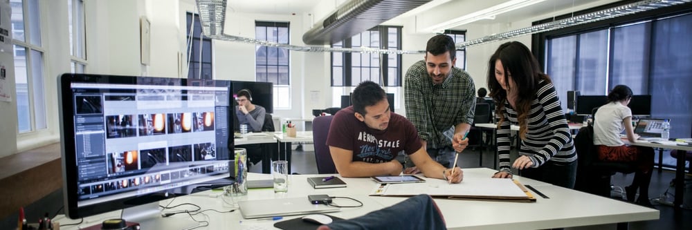 teamwork_meeting_people_talking_conversation_open_workspace_blog.jpg